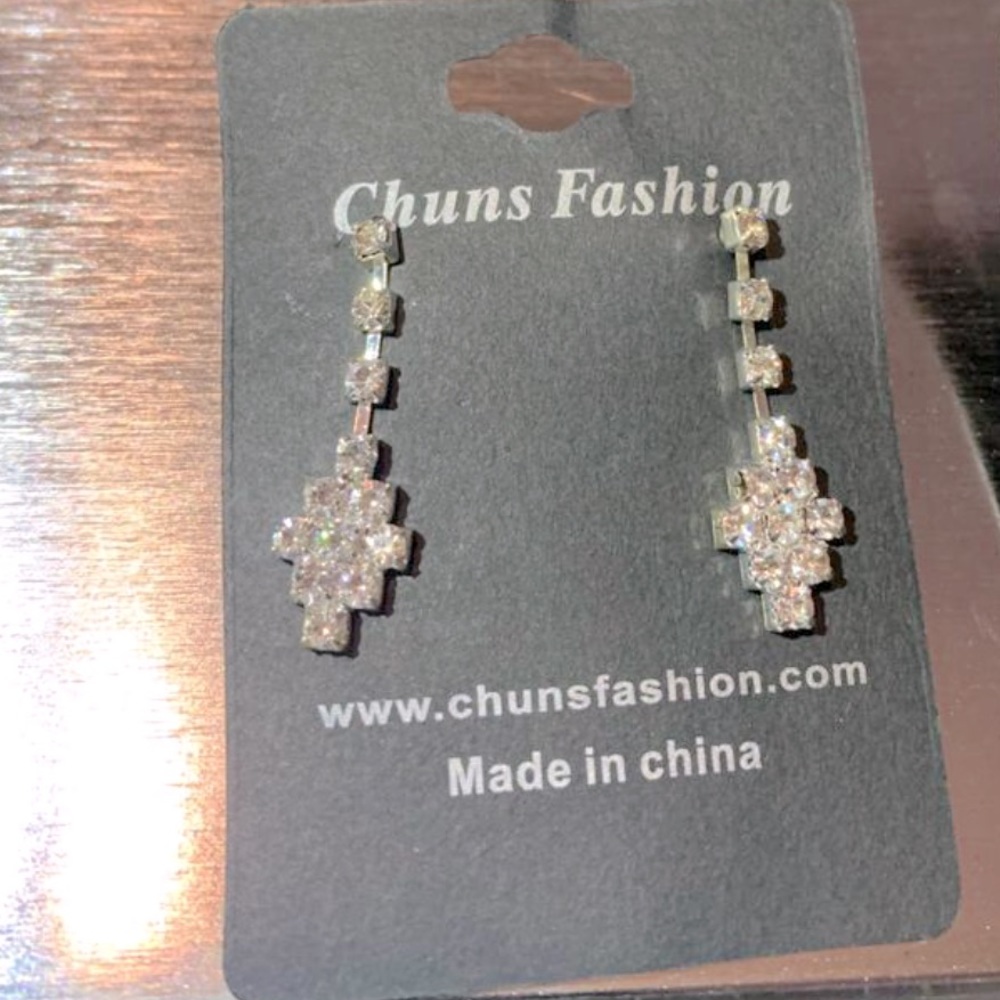 Unique crystal diamond earrings